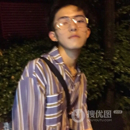 露脸高冷酷男生微信头像5月17日推荐一