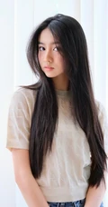 木村光希长发及腰甜美写真照片