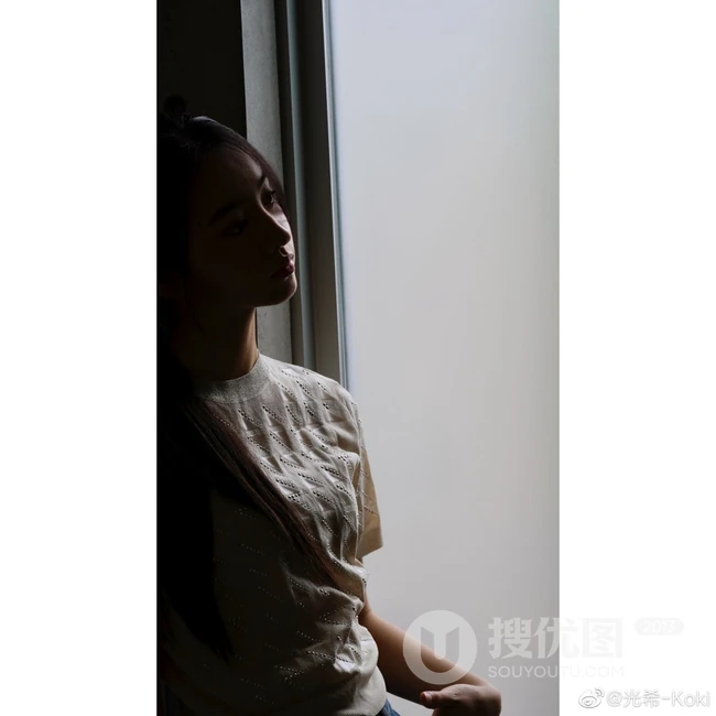 木村光希长发及腰甜美写真照片