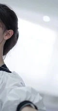 陈瑶舞蹈室专注练习舞蹈美美照片