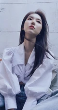 四川女演员宁心大秀纤细线条腹肌气质图片