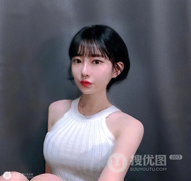 2020夏季最新款流行短发发型，一组短发女生图片参考欣赏 第11张