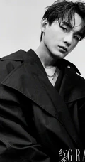 姚琛多套服饰演绎时尚，冷峻，霸气，气质黑白写真照片