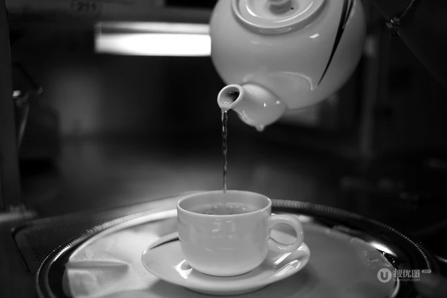 生活中常见的可爱白色陶瓷杯子图片 第11张