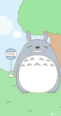 宫崎骏动漫里的可爱卡通龙猫和小女孩图片