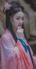古风女生合集二，华夏古装汉服美人唯美摄影艺术图集