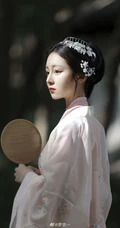 古风女生合集二，华夏古装汉服美人唯美摄影艺术图集