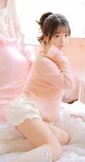 漂亮女生多套服饰清新清新私密写真图集