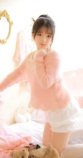 漂亮女生多套服饰清新清新私密写真图集