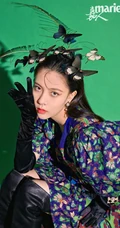 宋妍霏酷而美杂志写真图片，呈现简洁利落，刚柔并济的魅力