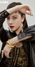 宋妍霏酷而美杂志写真图片，呈现简洁利落，刚柔并济的魅力