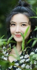 杨子姗唯美森系户外逆光写真图片