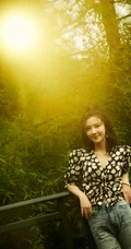 杨子姗唯美森系户外逆光写真图片