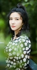 杨子姗唯美森系户外逆光写真图片