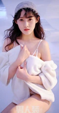《创造101》张鑫磊气质男人装杂志写真图片