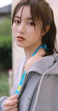 活力十足卫衣短裤元气少女户外清新清新写真图片