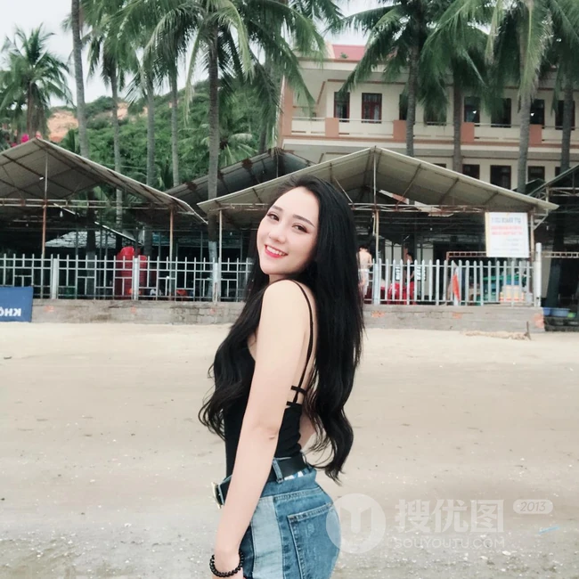越南白皙水嫩女生妹子吸睛气质身材自拍，写真生活照气质图片