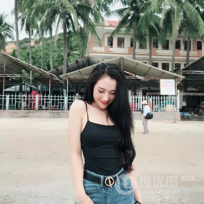 越南白皙水嫩女生妹子吸睛气质身材自拍，写真生活照气质图片