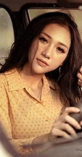 越南白皙水嫩女生妹子吸睛气质身材自拍，写真生活照气质图片