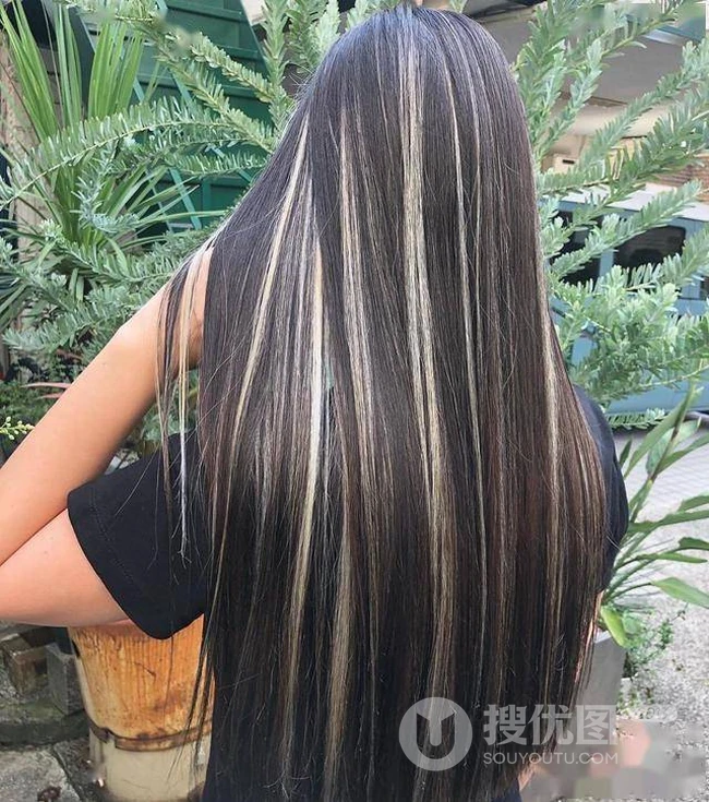 2020最洋气，层次感很强，富有&ldquo;高级风&rdquo;的女生潮流染发发型图片 第15张