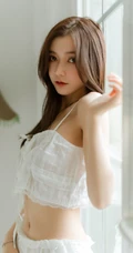 纤细线条短裤长发清新女生居家室内唯美吸睛写真图集