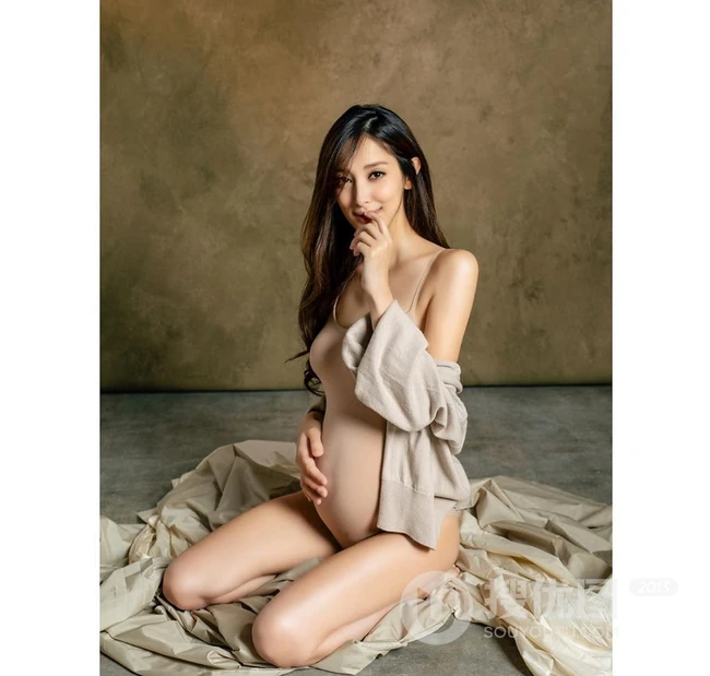 怀孕中的女人原来也可以这么美，陈凯琳晒自己的二胎孕肚照庆祝生日