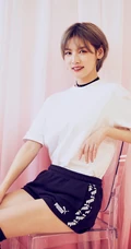 创造营2020 ​​​&ldquo;帅气&rdquo;女生学员赵粤清爽短发写真图片
