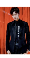 新青年晒出9位明星帅哥样片，全黑色look的9位明星帅哥，超有范