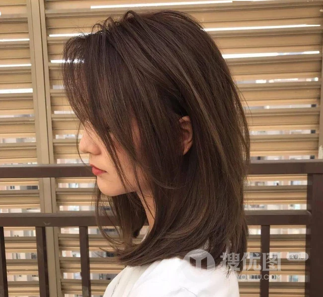 极富层次感的&ldquo;辛芷蕾发型&rdquo;，2020流行的洋气减龄&ldquo;中高层次感发型&rdquo; 图片 第8张
