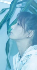 李若宁Rn微博晒唯美朦胧感清新绿写真美图
