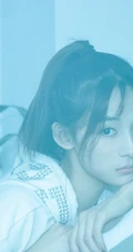 李若宁Rn微博晒唯美朦胧感清新绿写真美图