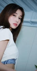 李若宁夏日运动感写真