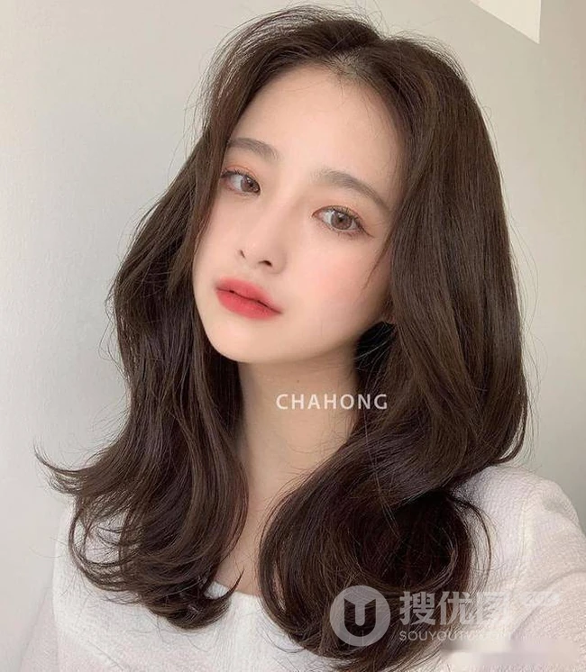 来一波韩式韩版造型烫，18个可爱漂亮的韩式造型烫女生发型图片 第4张