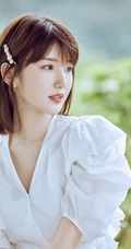 毛晓彤超好看仙气清新小白裙甜美写真图片