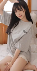 超好看的清甜长相的浅粉女生线条感小姐姐悠闲居家写真美照