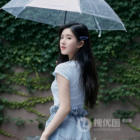 仙气飘飘女生头像，赵露思在雨中唯美好看头像图片