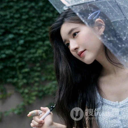 仙气飘飘女生头像，赵露思在雨中唯美好看头像图片