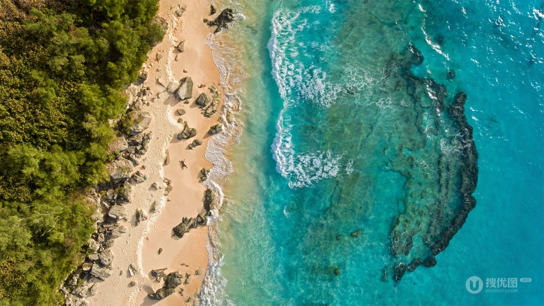 沁人心脾的蔚蓝海岛，百慕大马利海滩鸟瞰图壁纸图片