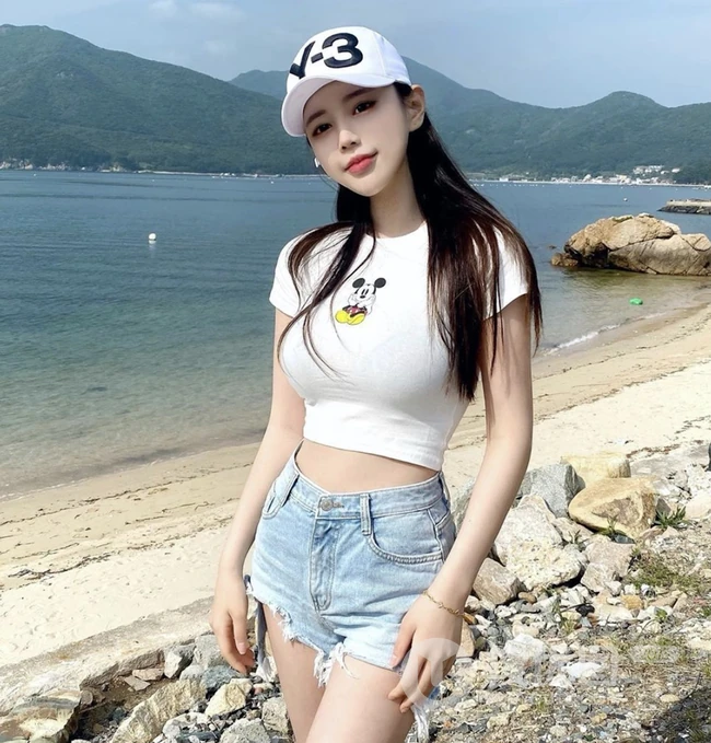 有颜很甜又仙气的女生网店主理人真实气质生活照图集