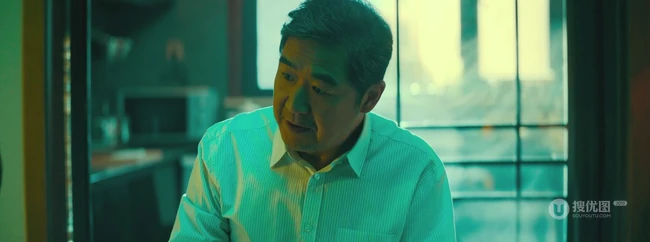 张艺谋执导《坚如磐石》发布首支预告，正式官宣主演剧照图片