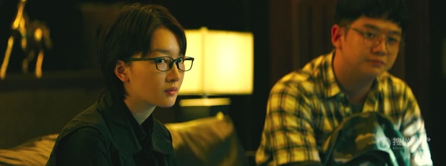 张艺谋执导《坚如磐石》发布首支预告，正式官宣主演剧照图片