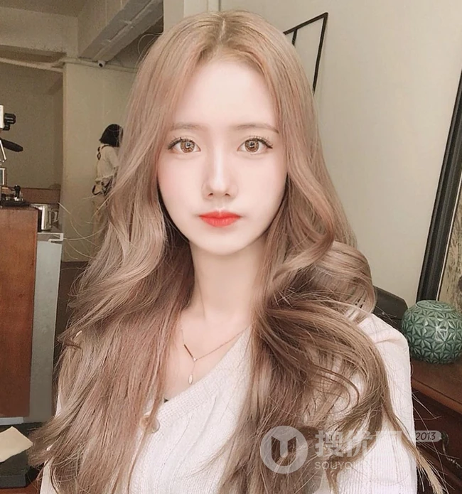 适合神仙颜值的&ldquo;乖妹妹&rdquo;发色，2020最洋气的小姐姐减龄发色发型图片 第2张