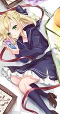 花瓶与少女，瓶子里的女孩精美二次元动漫女生高清图片
