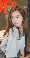 鼻头上有颗小痣的可爱女生jyong气质真实自拍，生活照写真图片