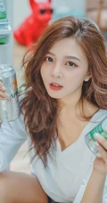 鼻头上有颗小痣的可爱女生jyong气质真实自拍，生活照写真图片