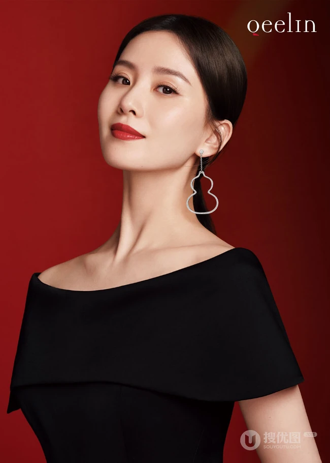 刘诗诗黑色穿着写真，尽显优雅女人气质美丽