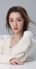 江西女明星杨懿休闲装扮元气满满高清写真