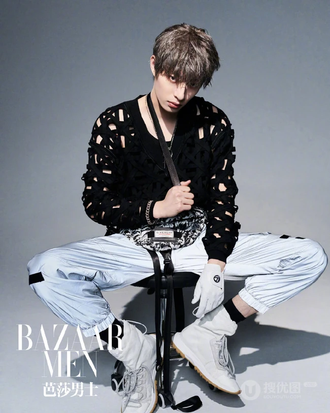 山东明星帅哥木子洋多套酷潮穿搭杂志写真图片