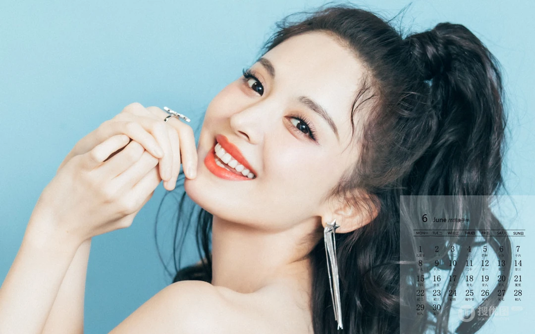 古力娜扎甜美卷发发型丸子头6月日历桌面壁纸图片