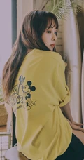 韩国女演员金宝罗唯美背影图片